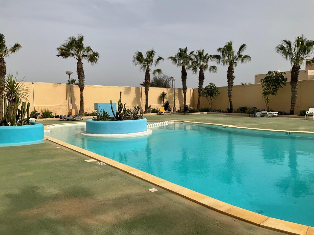 Surf & Chill Bungalow 69, Quiet Green Oasis With Community Swimmingpool Parque Holandes Buitenkant foto